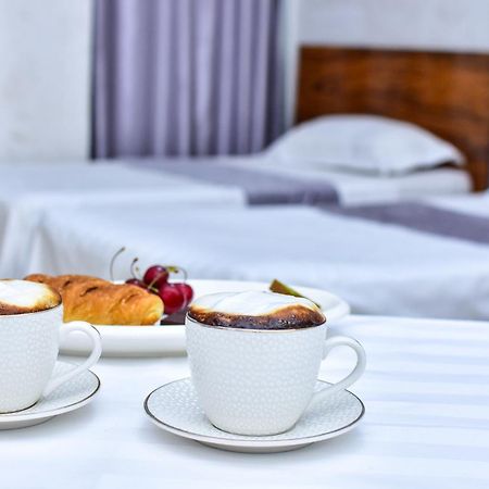 Hotel Chveni Sakhli Batumi Zewnętrze zdjęcie